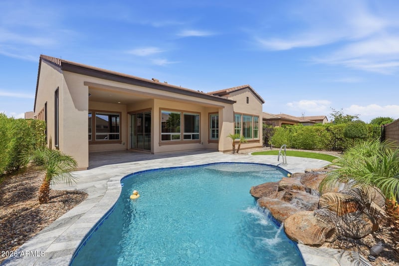 121 E Alcatara Ave, Queen Creek, AZ 85140