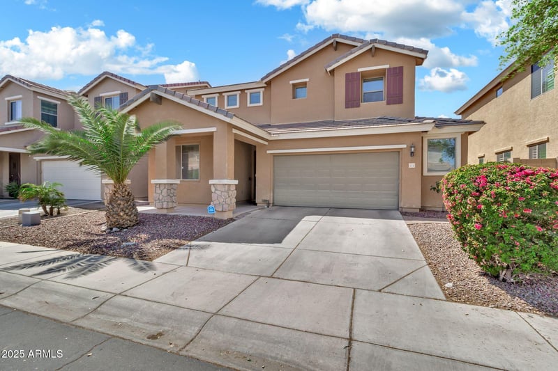 121 Hackberry Dr, Chandler, AZ 85248