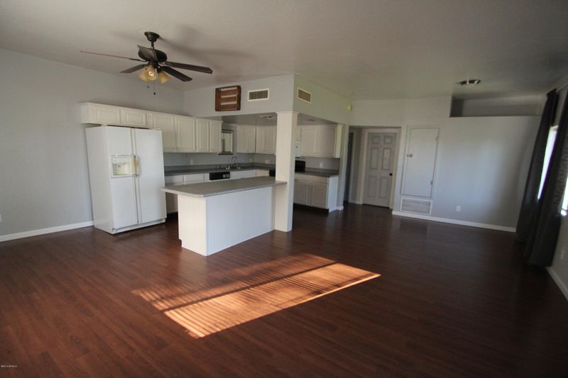 121 W Washington Ave, Gilbert, AZ 85233