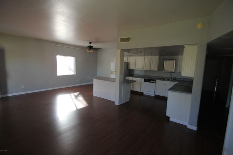 121 W Washington Ave, Gilbert, AZ 85233