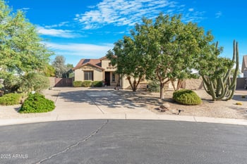 1210 Cutleaf Cir, San Tan Valley, AZ 85143