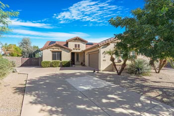 1210 Cutleaf Cir, San Tan Valley, AZ 85143