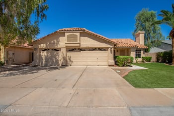 1210 Seahorse Ln, Gilbert, AZ 85234