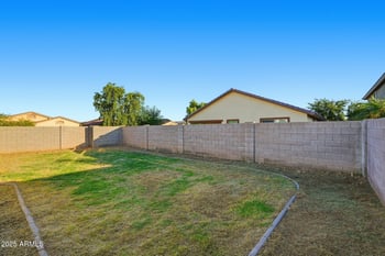 12105 Ocotillo Ln, El Mirage, AZ 85335