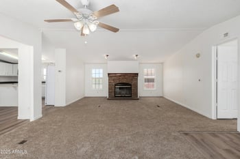 12107 215th Ln, Buckeye, AZ 85326