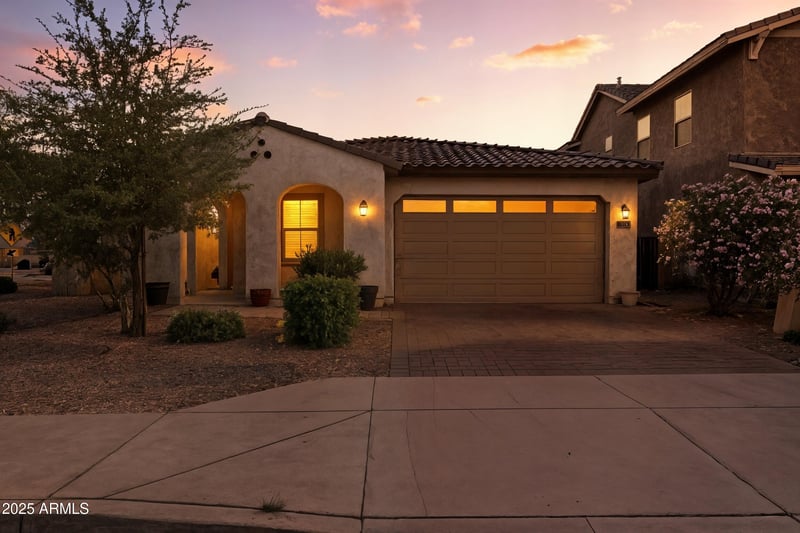 12109 Desert Moon Way, Peoria, AZ 85383