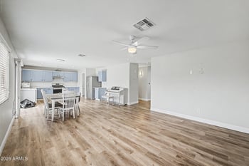 1211 Silktassel Trl, San Tan Valley, AZ 85143