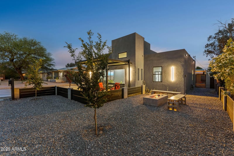 1211 Hayward Ave, Phoenix, AZ 85020