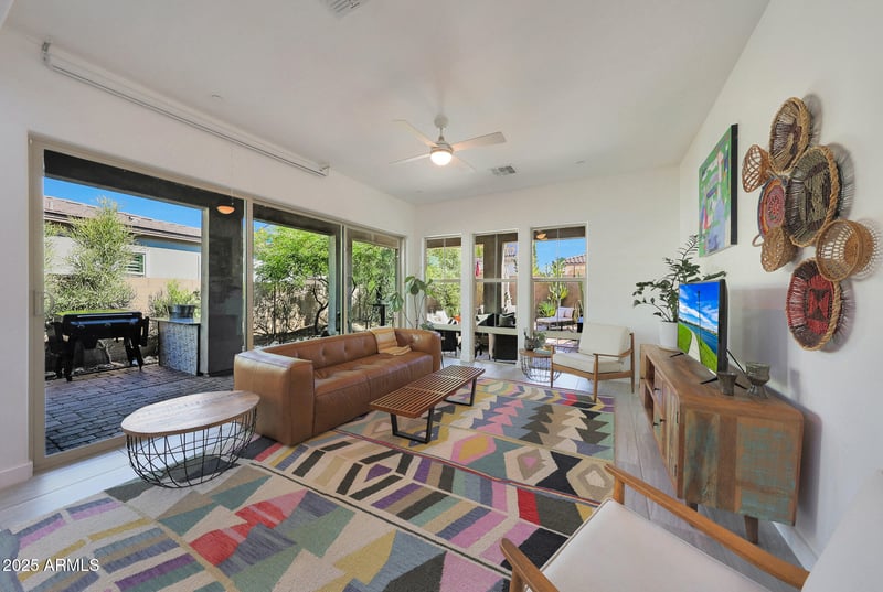 12110 Dale Ln, Peoria, AZ 85383