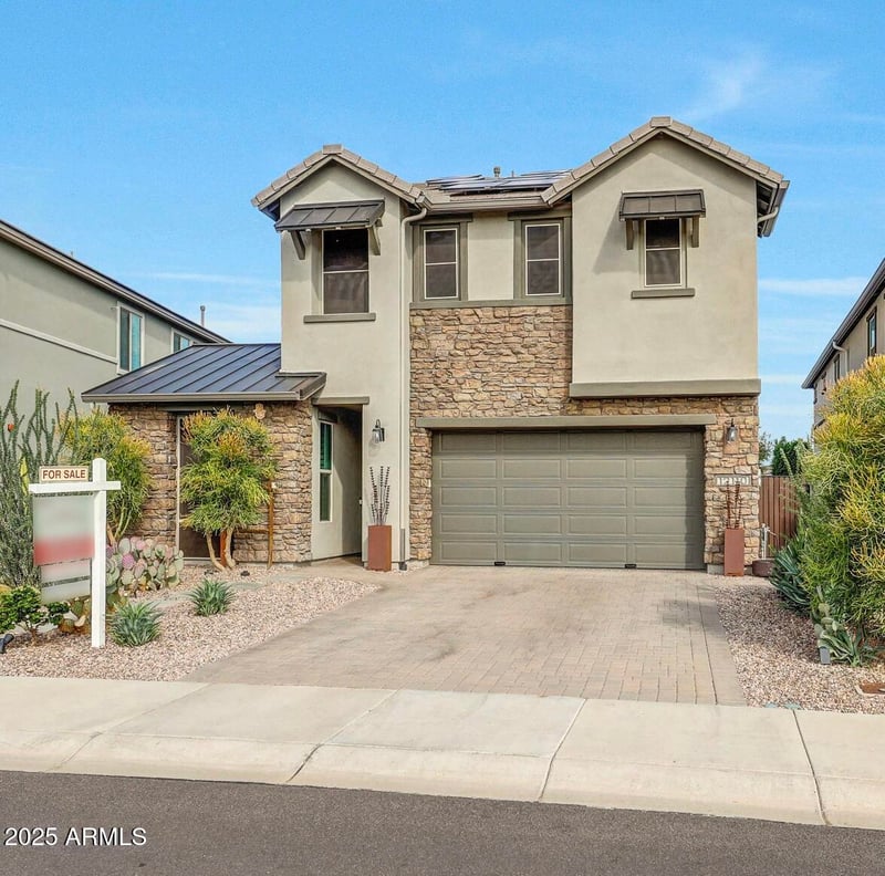 12110 Dale Ln, Peoria, AZ 85383