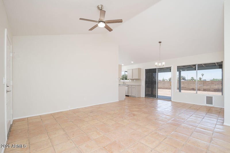 12110 70th Ave, Peoria, AZ 85345