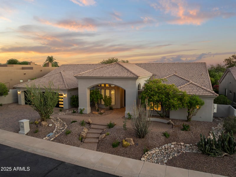 12113 E Laurel Ln, Scottsdale, AZ 85259