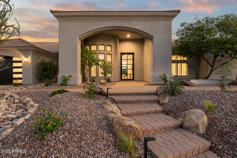 12113 Laurel Ln, Scottsdale, AZ 85259