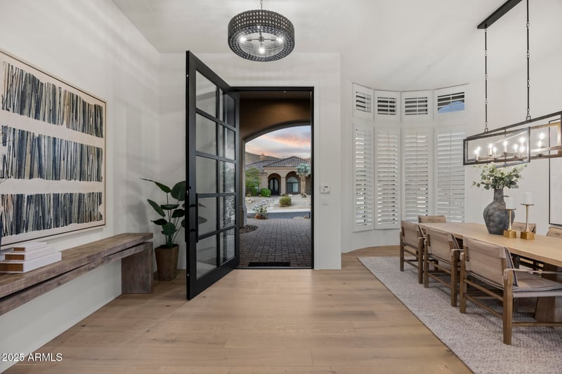 12113 Laurel Ln, Scottsdale, AZ 85259