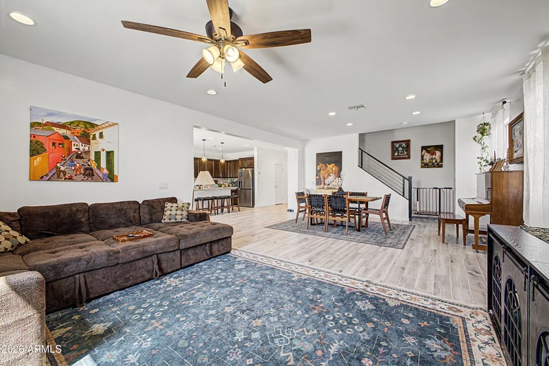 12117 W Levi Dr, Avondale, AZ 85323
