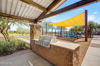 12117 W Levi Dr, Avondale, AZ 85323