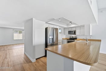 12118 S Ki Rd, Phoenix, AZ 85044