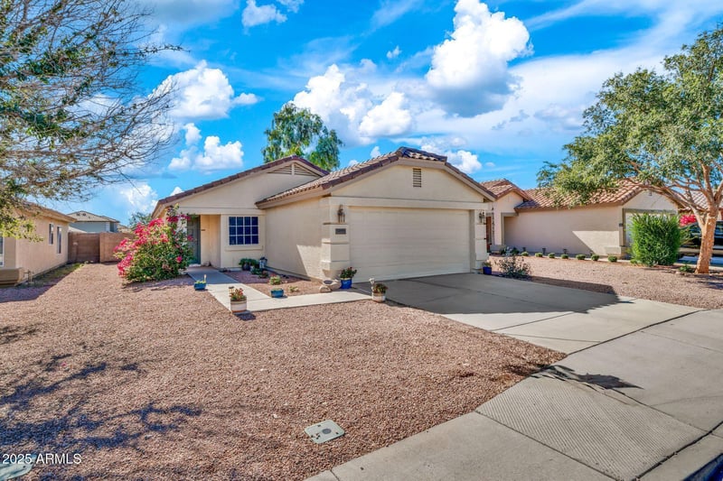 12119 Dahlia Dr, El Mirage, AZ 85335