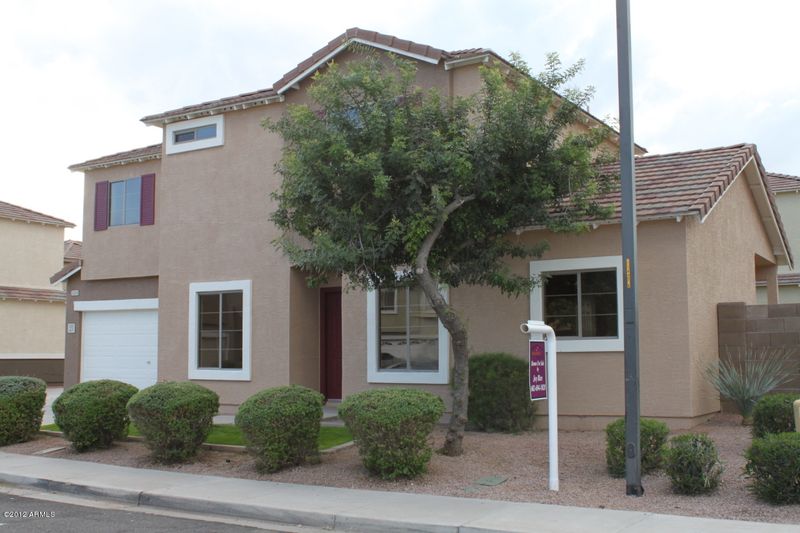 1212 S Boulder St #A, Gilbert, AZ 85296