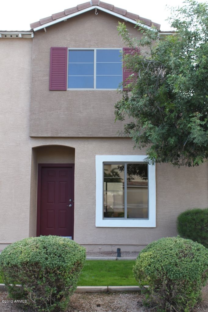 1212 S Boulder St #A, Gilbert, AZ 85296
