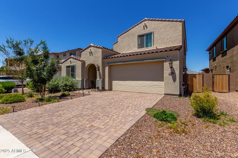 12120 Parkway Ln, Avondale, AZ 85323