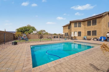 12121 W Planada Ln, Sun City, AZ 85373