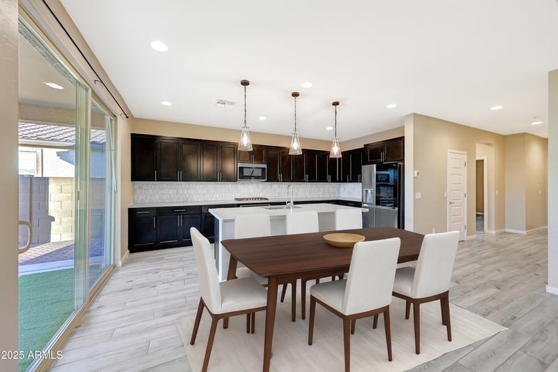 12122 Levi Dr, Avondale, AZ 85323