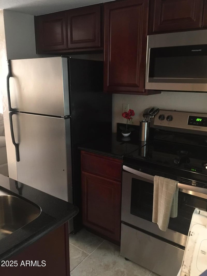 12123 Bell Rd #118, Surprise, AZ 85378