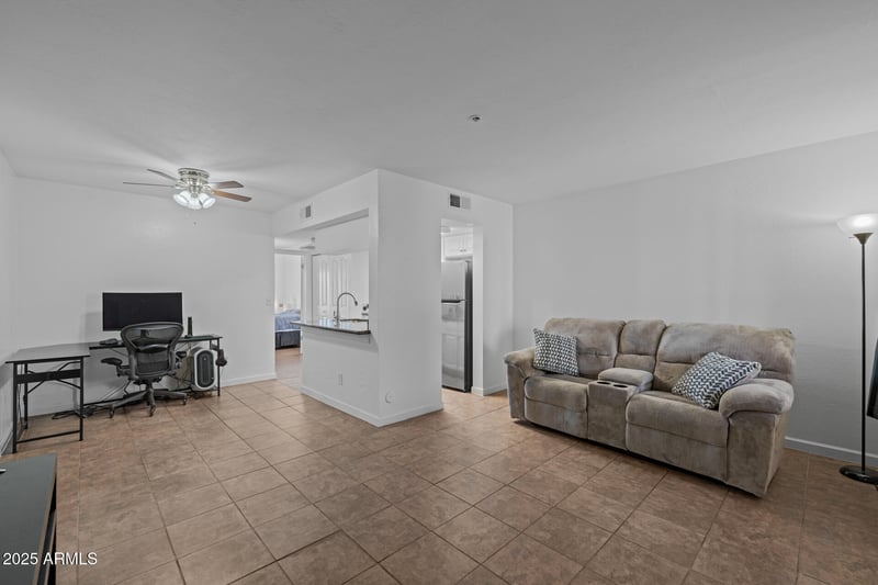 12123 Bell Rd #211, Surprise, AZ 85378