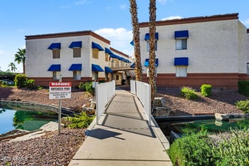 12123 Bell Rd #211, Surprise, AZ 85378