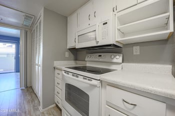 12123 Bell Rd #103, Surprise, AZ 85378