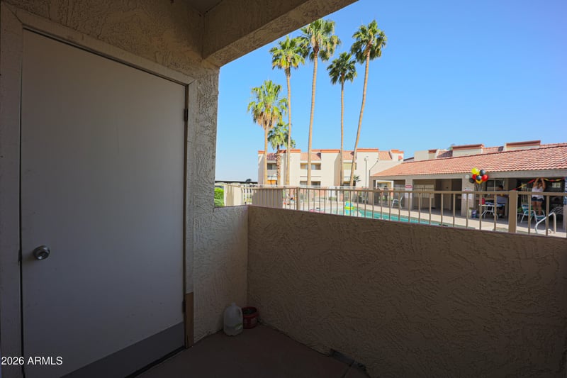 12123 Bell Rd #103, Surprise, AZ 85378