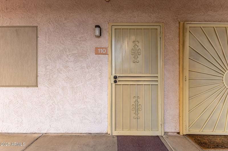 12123 Bell Rd #110, Surprise, AZ 85378