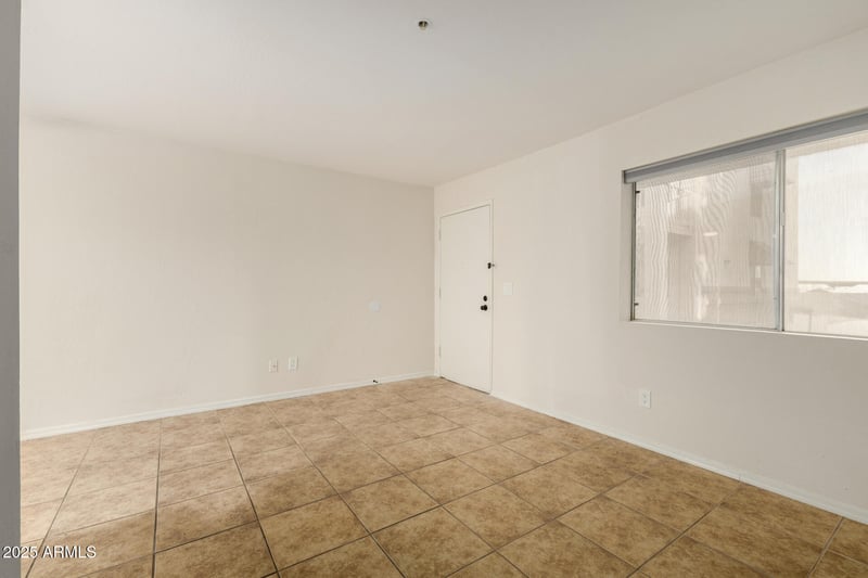 12123 Bell Rd #110, Surprise, AZ 85378