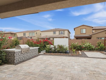 12125 Luxton Ln, Avondale, AZ 85323