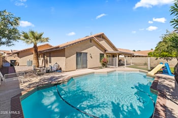 1213 Divot Dr, Tempe, AZ 85283