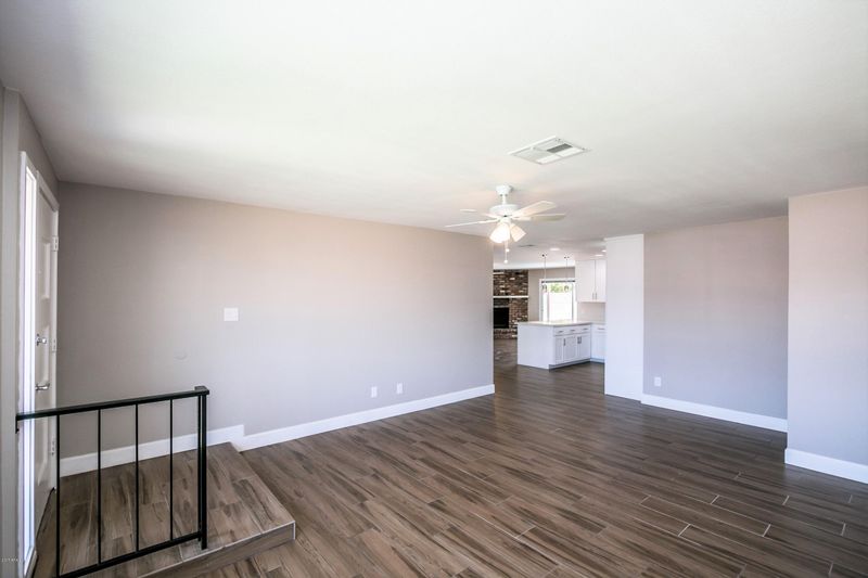 1213 E Bell De Mar Dr, Tempe, AZ 85283