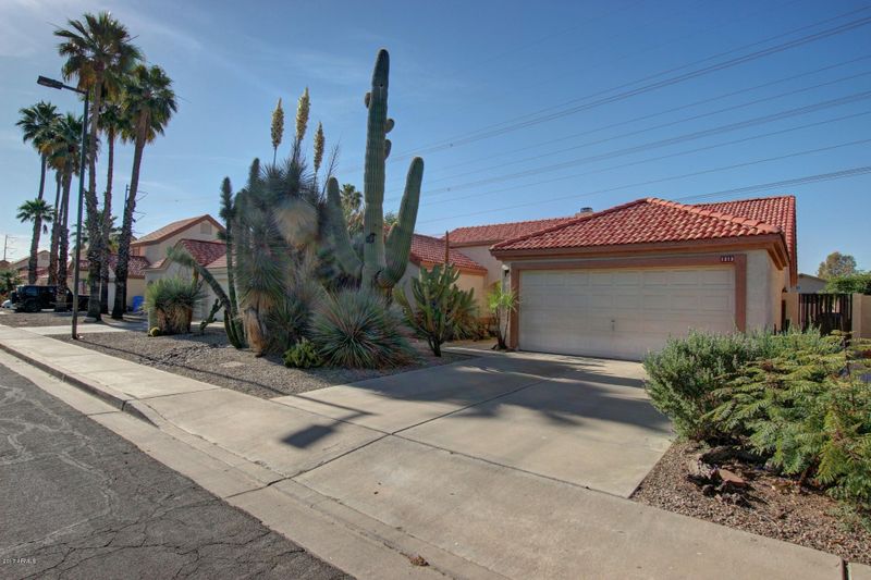 1213 E Mineral Rd, Gilbert, AZ 85234