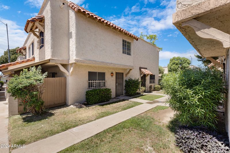 1213 E Townley Ave, Phoenix, AZ 85020