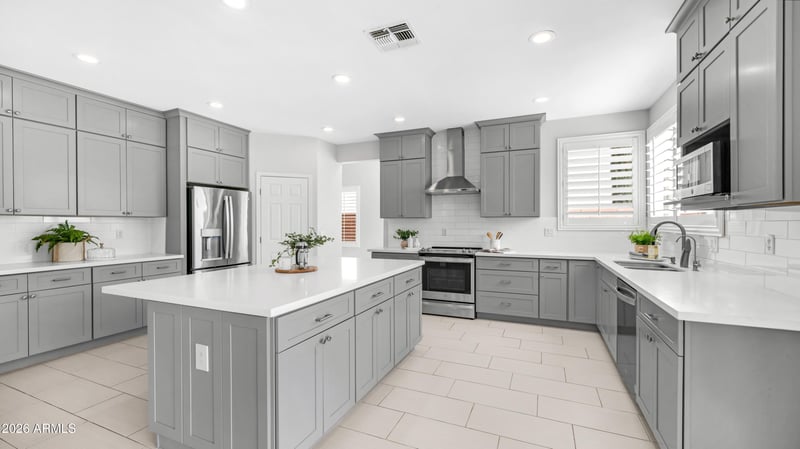1213 W Stella Ln, Phoenix, AZ 85013