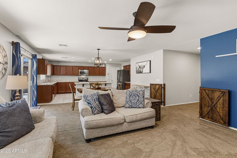 12136 W Cottontail Ln, Peoria, AZ 85383