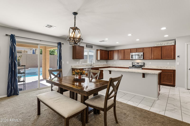 12136 W Cottontail Ln, Peoria, AZ 85383