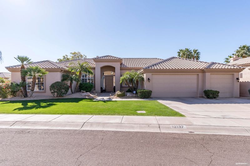 12137 E Sahuaro Dr, Scottsdale, AZ 85259