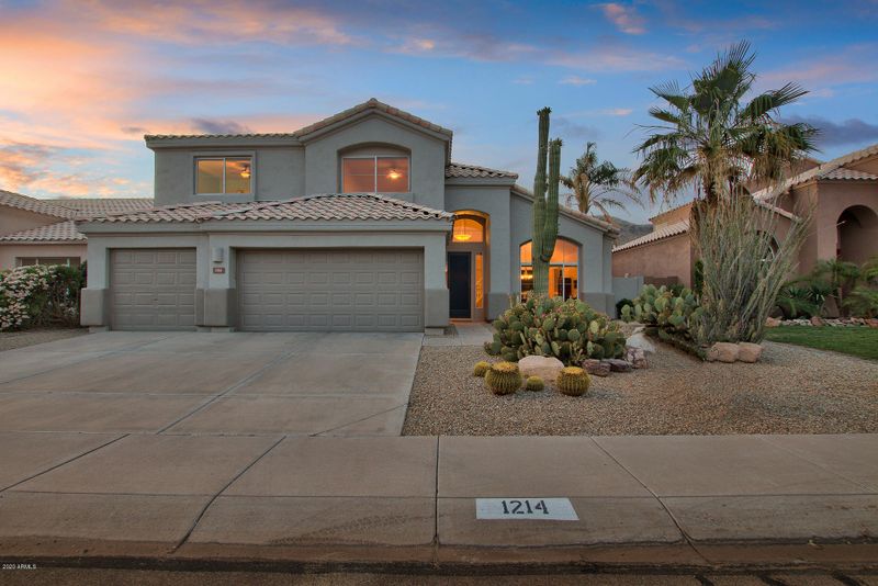 1214 E Desert Broom Way, Phoenix, AZ 85048