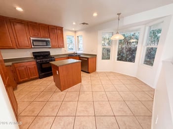 1214 E Frances Ln, Gilbert, AZ 85295