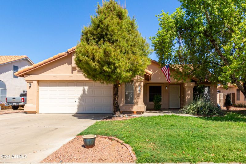 1214 E Grovers Ave, Phoenix, AZ 85022