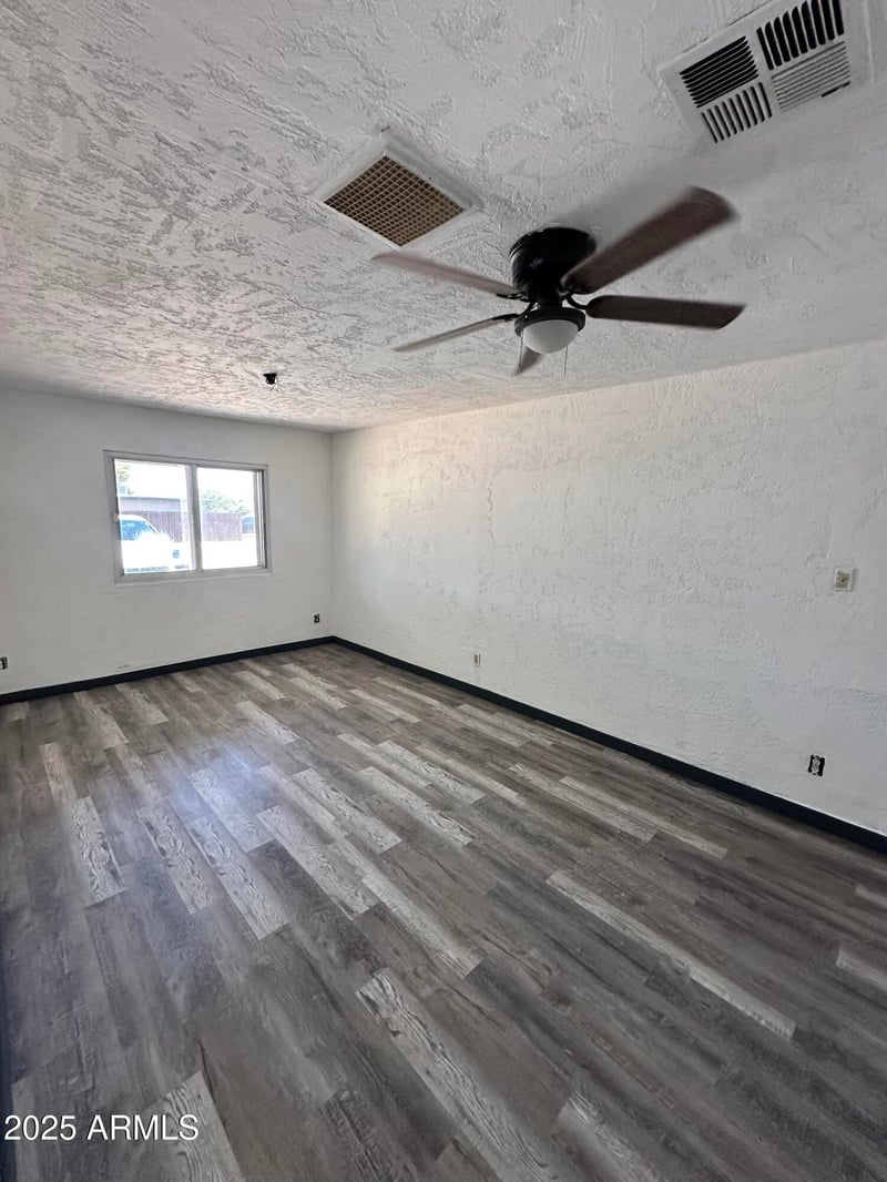 1214 Henry St, Tempe, AZ 85288