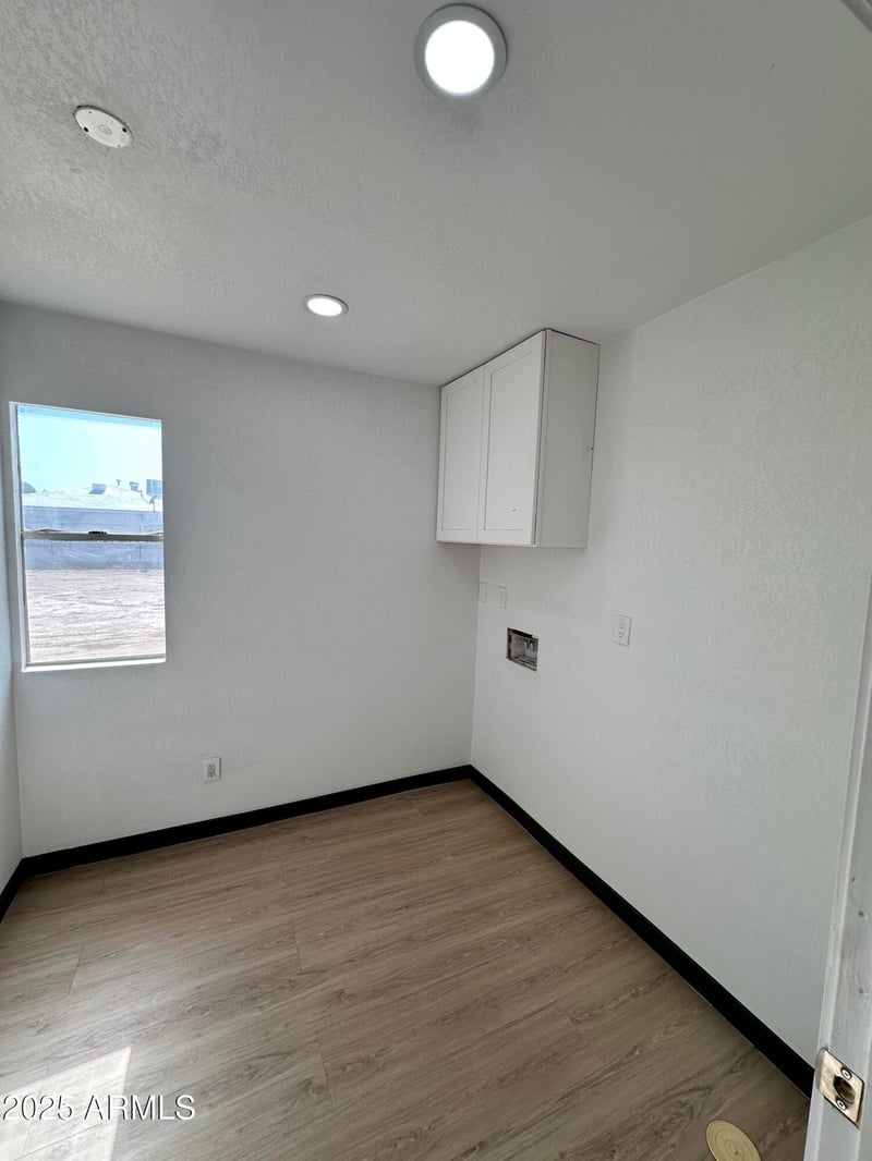 1214 Henry St, Tempe, AZ 85288