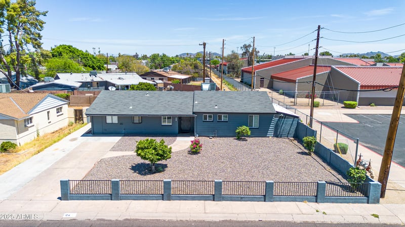 1214 Highland Ave, Phoenix, AZ 85013