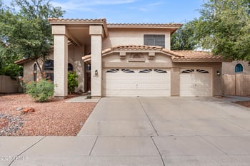 1214 Iris Dr, Gilbert, AZ 85233